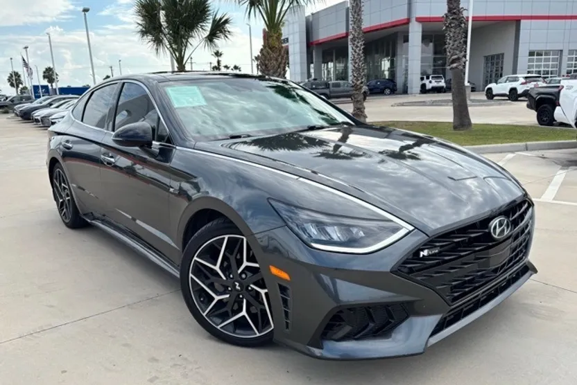 2022 Hyundai Sonata N Line photo 1
