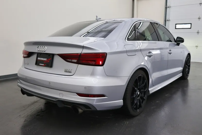 2017 Audi A3 Quattro Premium Plus photo 1