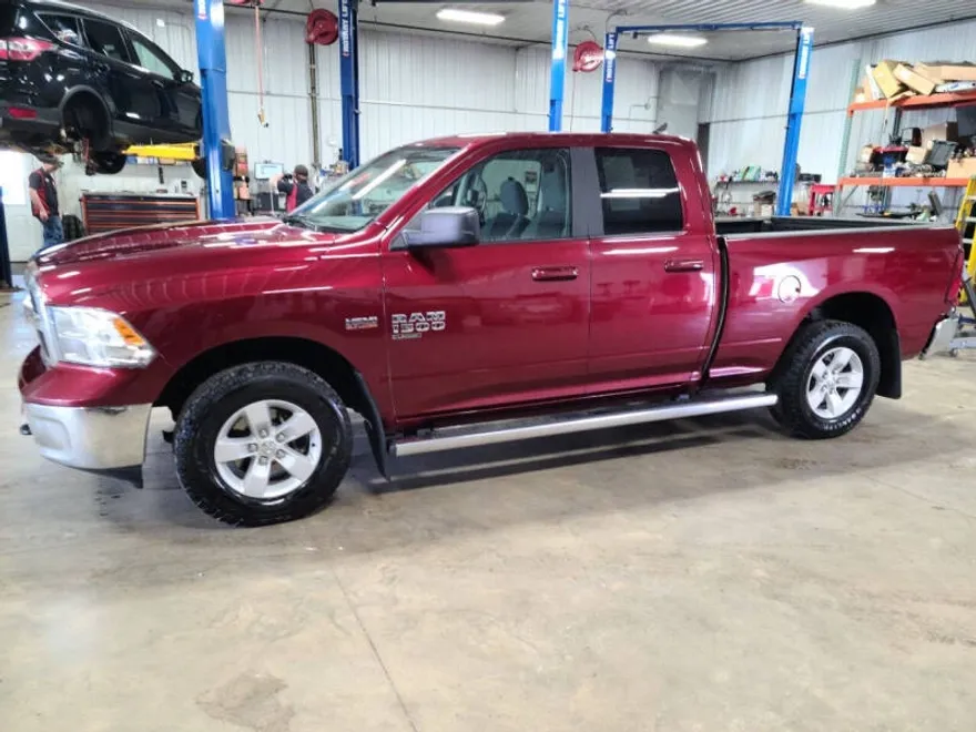 2020 Ram 1500 SLT photo 1