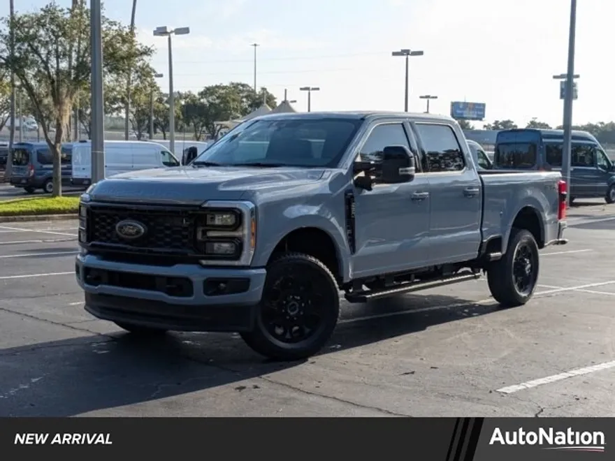 2026 Ford F-250 Lariat photo 1