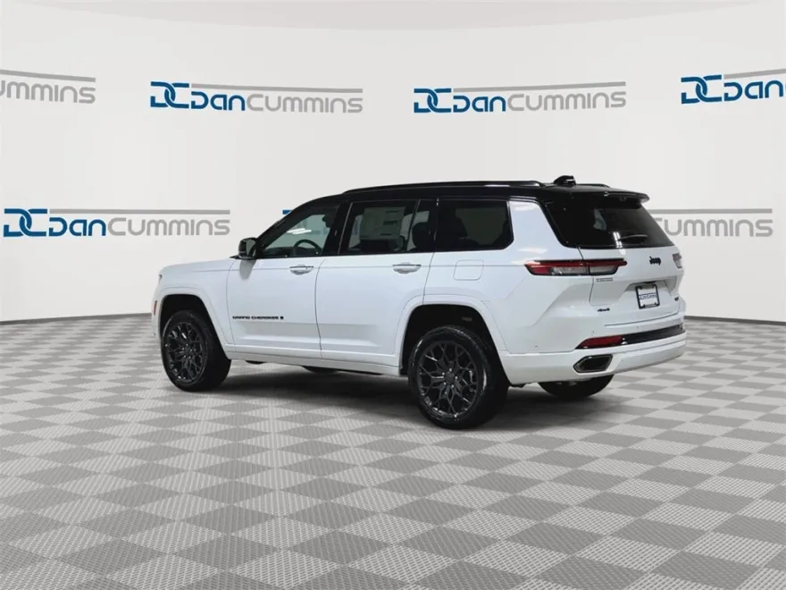 2025 Jeep Grand Cherokee L Summit Reserve photo 1