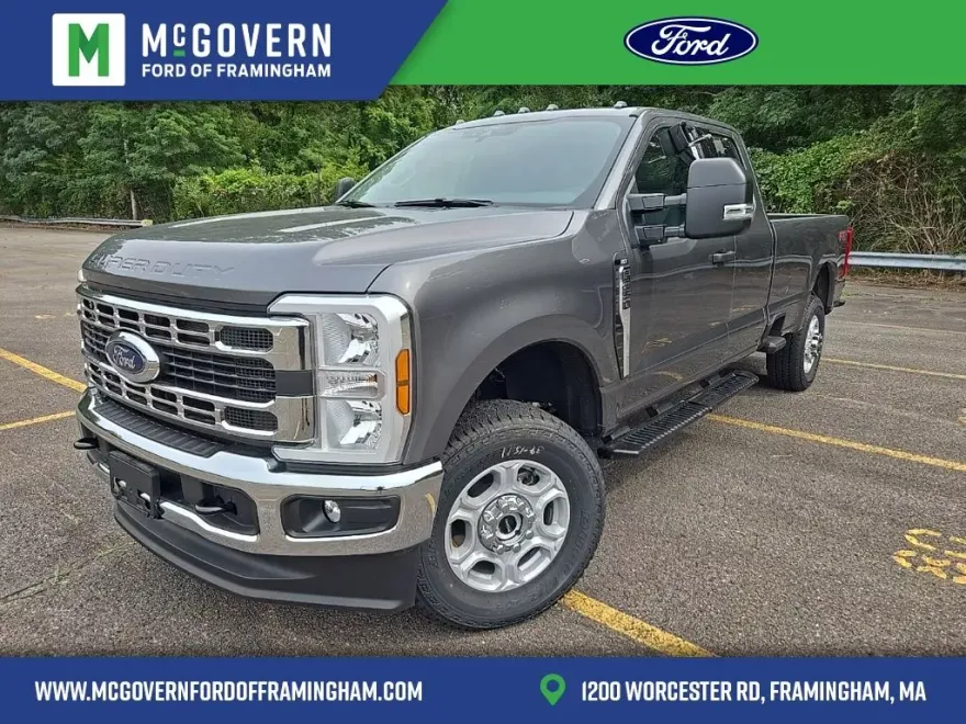 2025 Ford F-350 XLT photo 1