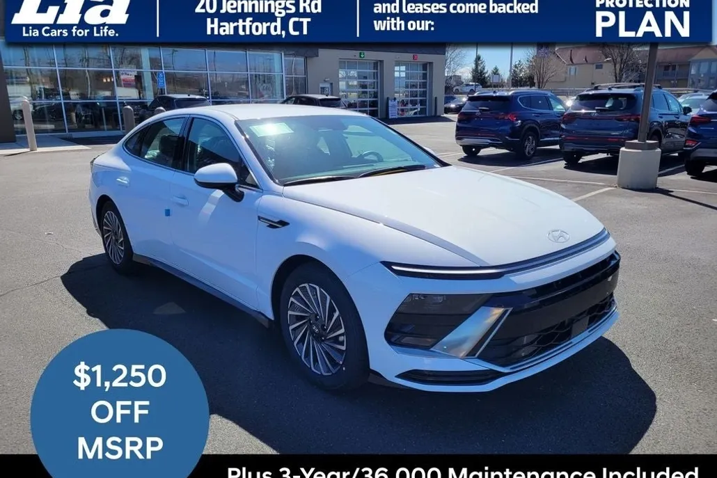 2025 Hyundai Sonata Hybrid SEL photo 1