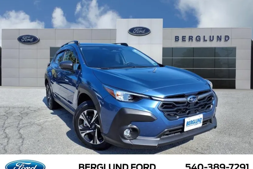 2024 Subaru Crosstrek Premium photo 1