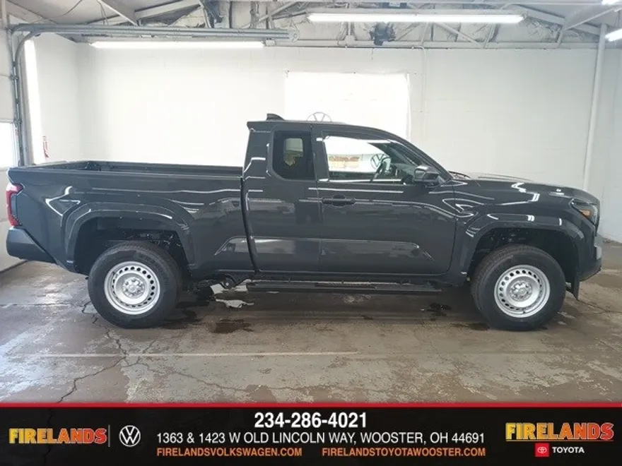 2025 Toyota Tacoma SR XtraCab photo 1