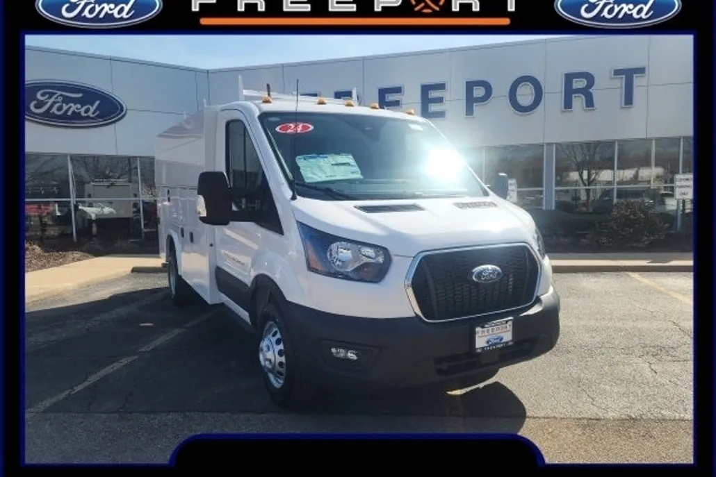 2024 Ford Transit photo 1