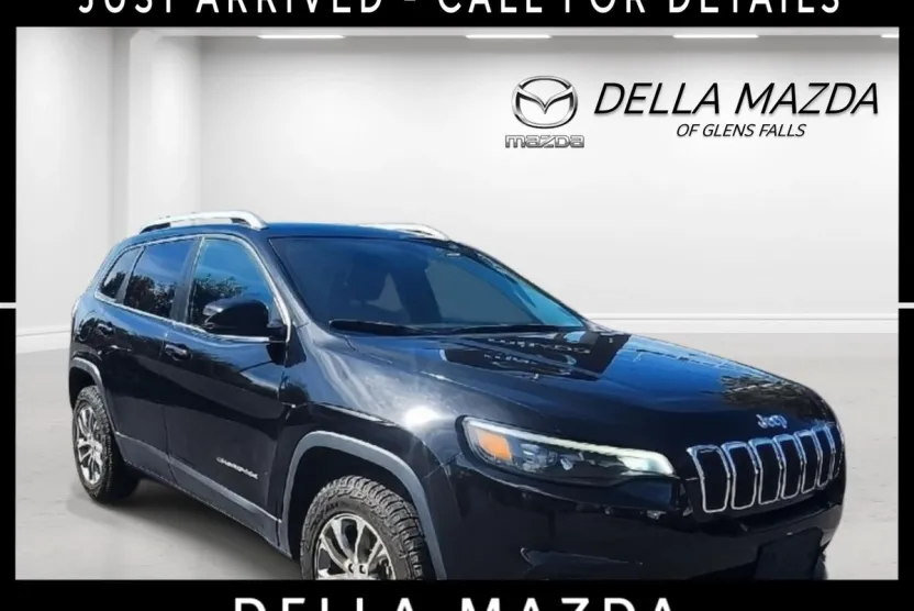 2019 Jeep Cherokee Latitude photo 1