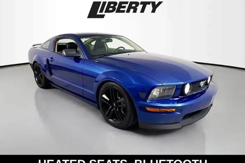 2007 Ford Mustang GT Deluxe photo 1