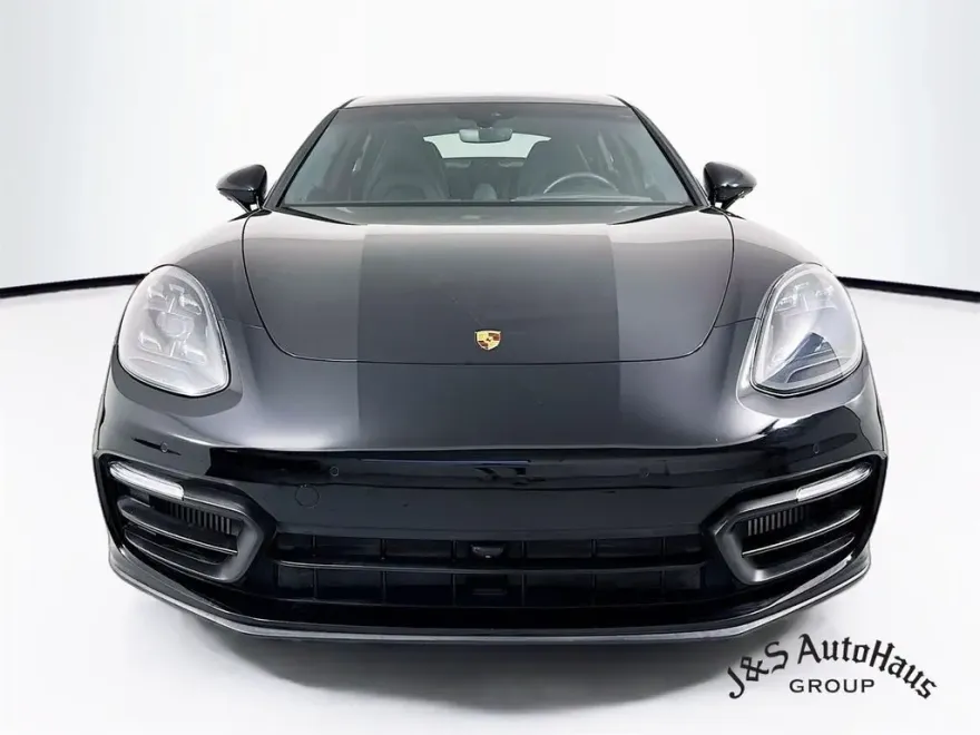 2022 Porsche Panamera E-Hybrid 4S photo 1