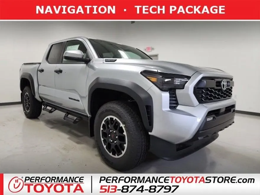 2025 Toyota Tacoma 4x4 TRD photo 1