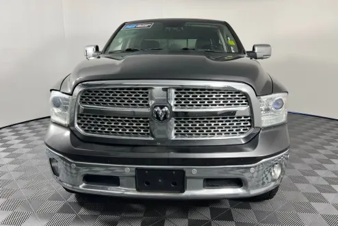 2018 Ram 1500 Laramie photo 3