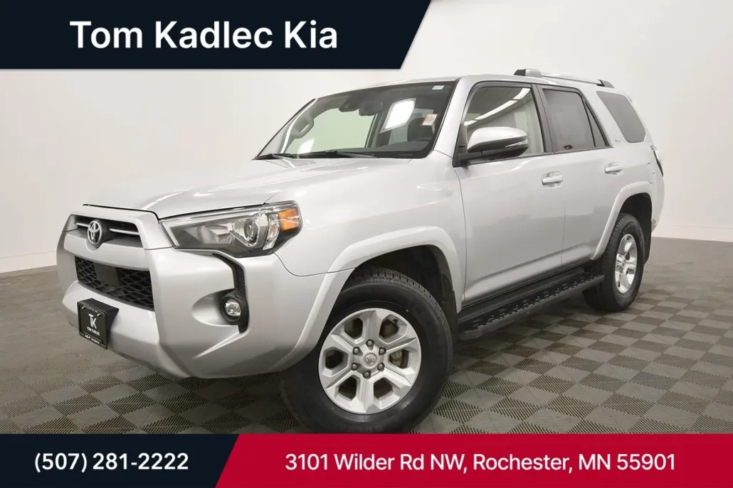 2024 Toyota 4Runner SR5 Premium photo 1