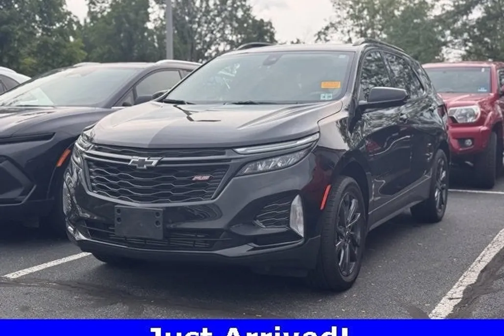 2024 Chevrolet Equinox RS photo 1