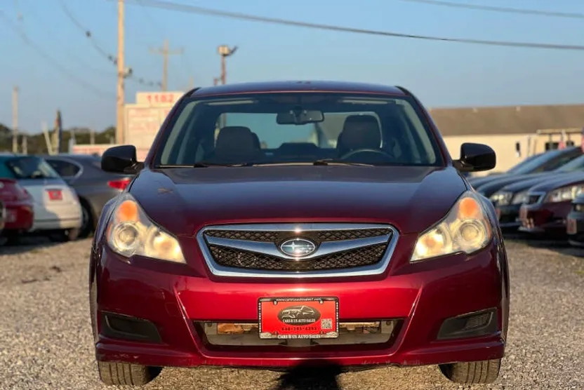 2011 Subaru Legacy 2.5i photo 1