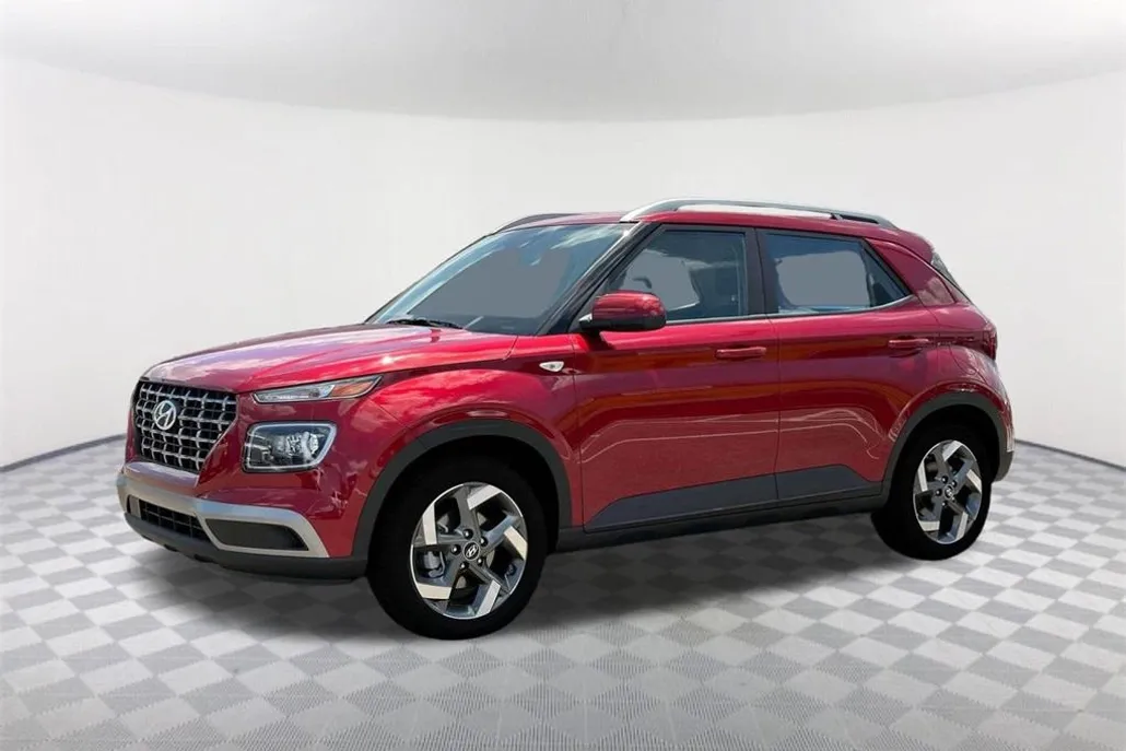 2025 Hyundai Venue Limited photo 1