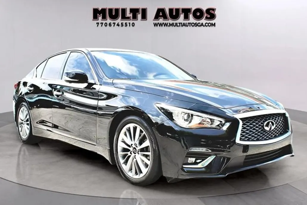 2022 Infiniti Q50 LUXE photo 1