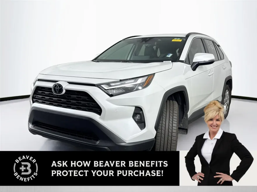 2024 Toyota RAV4 XLE Premium photo 1