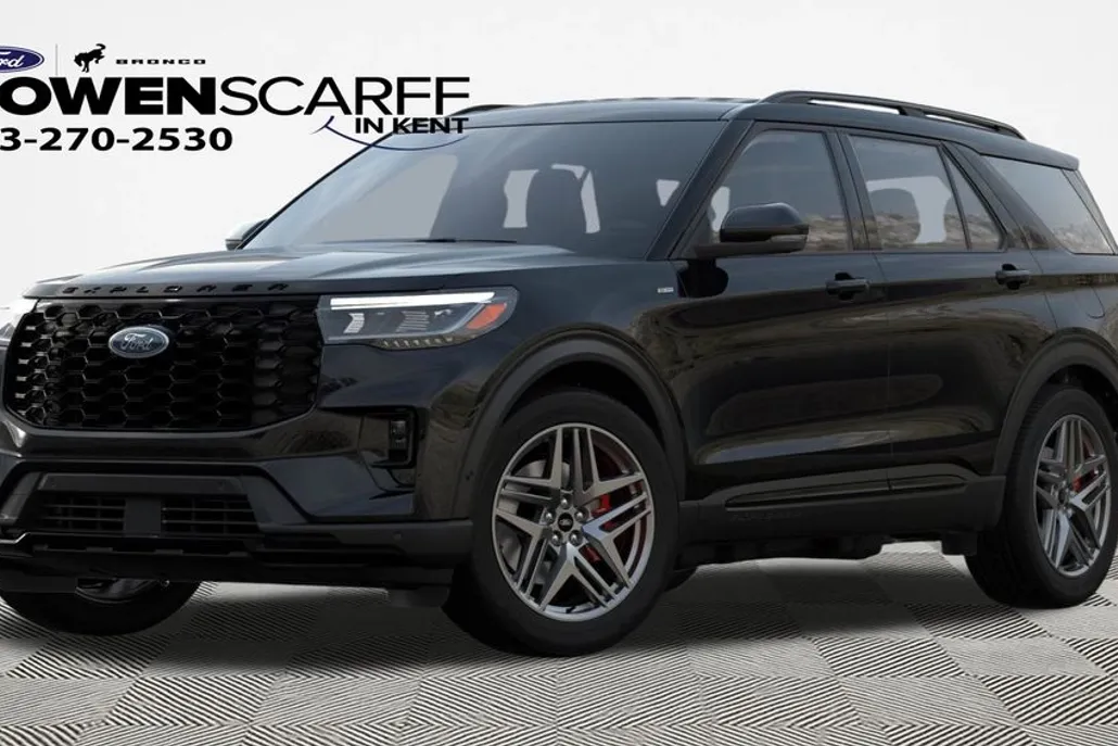 2025 Ford Explorer ST-Line photo 1