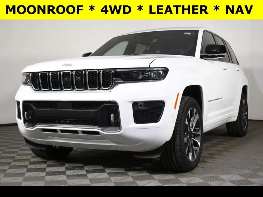 2025 Jeep Grand Cherokee Overland photo 1