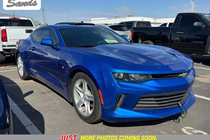 2018 Chevrolet Camaro 1LS 1LT photo 1