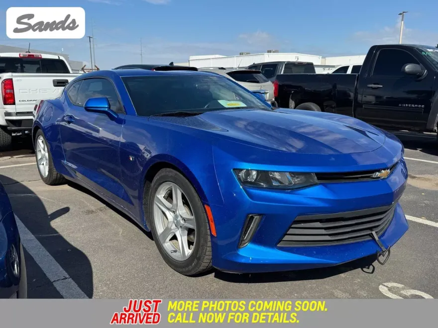 2018 Chevrolet Camaro 1LS 1LT photo 1
