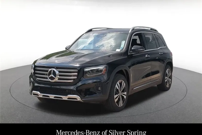 2025 Mercedes Benz GLB 250 4MATIC photo 1