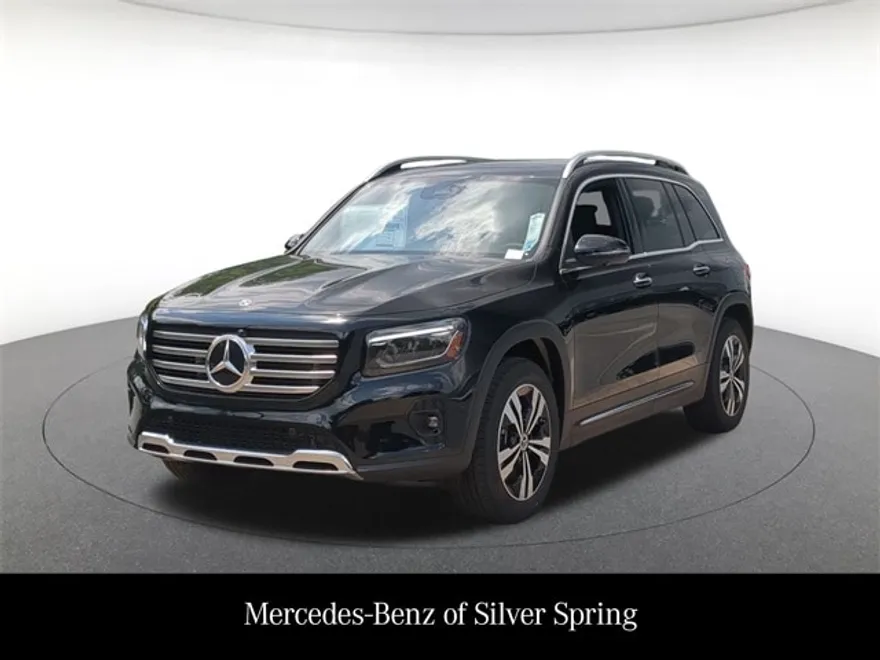 2025 Mercedes Benz GLB 250 4MATIC photo 1