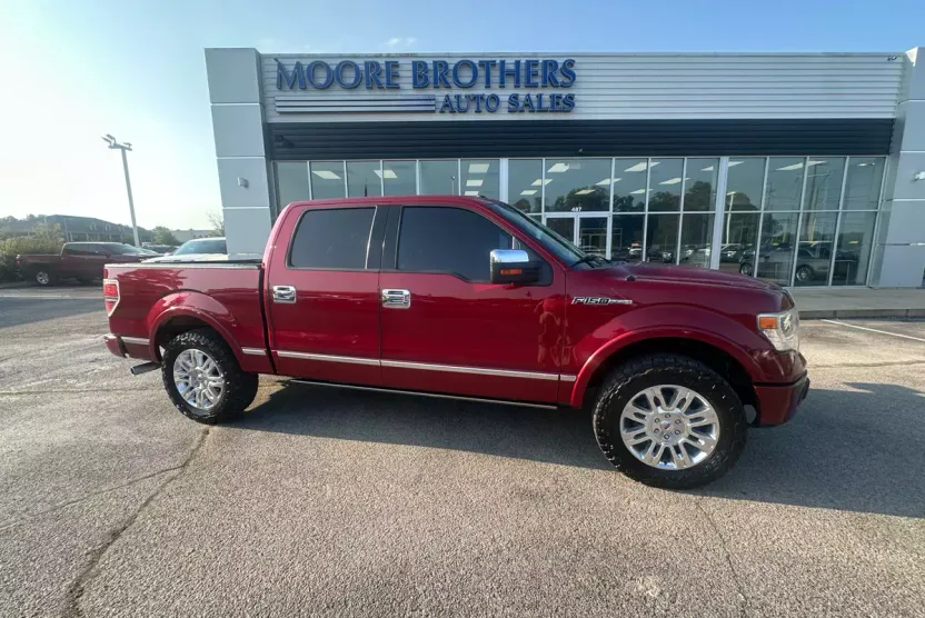 2013 Ford F-150 Platinum photo 1