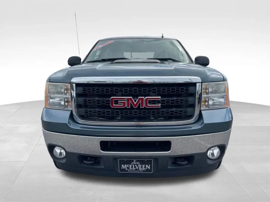 2012 Gmc Sierra SLE photo 1