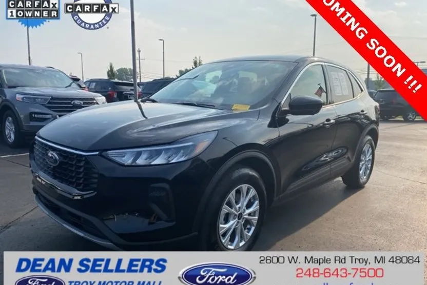 2023 Ford Escape Active photo 1