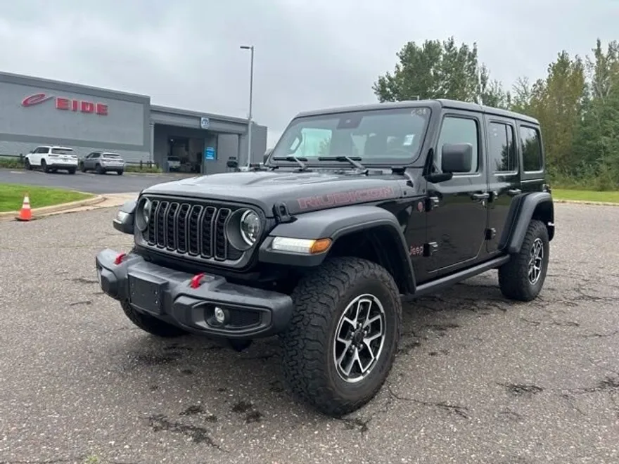 2024 Jeep Wrangler Rubicon photo 1
