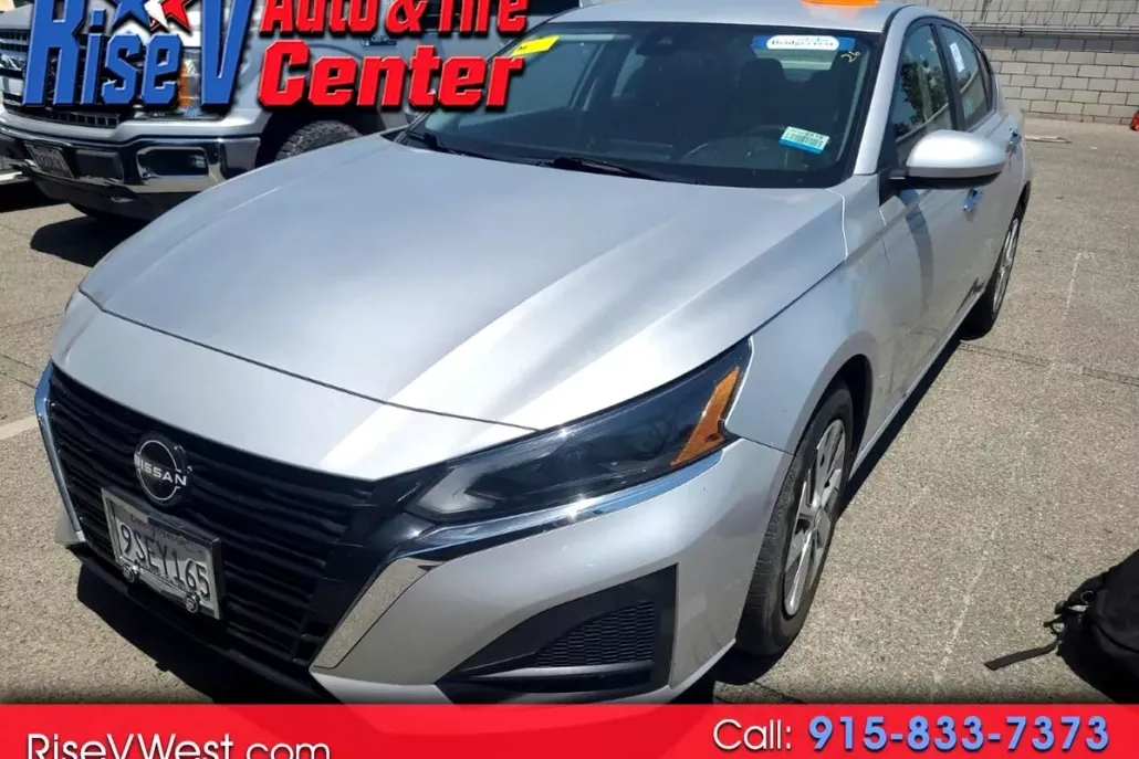 2023 Nissan Altima 2.5 S photo 1