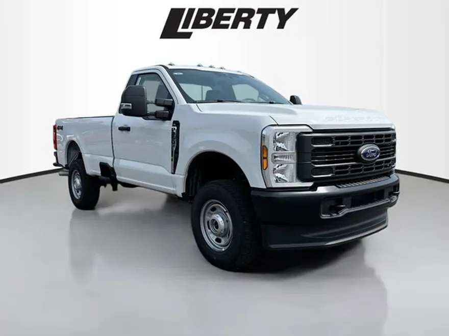 2025 Ford F-250 photo 1