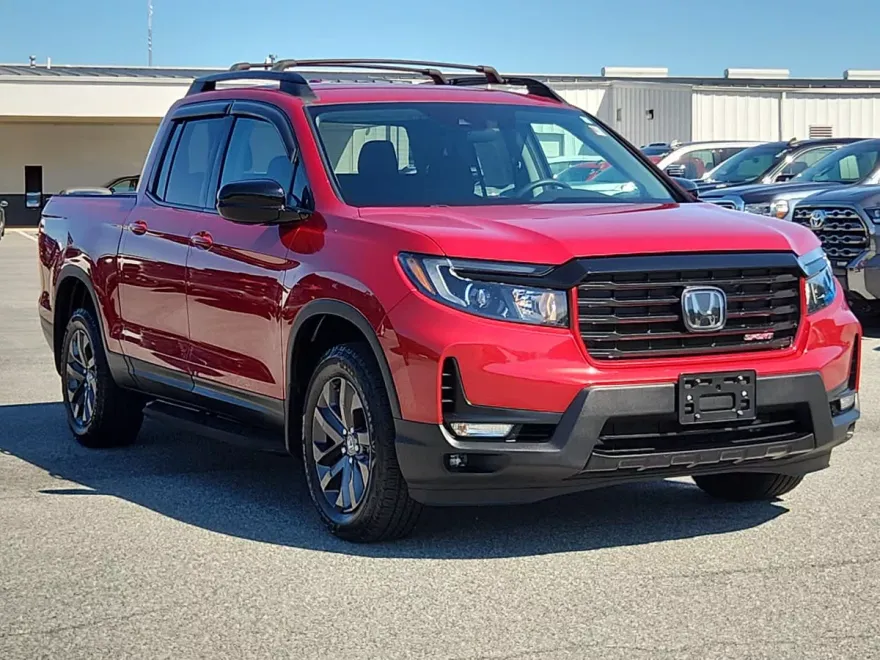 2021 Honda Ridgeline Sport photo 1