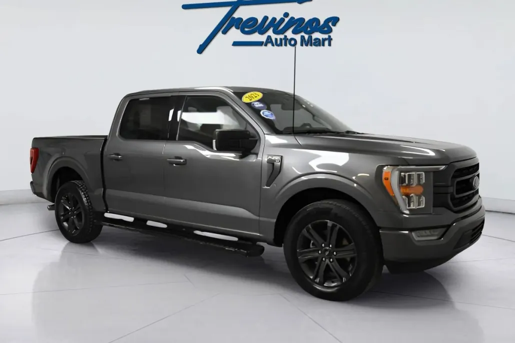 2023 Ford F-150 XLT photo 1
