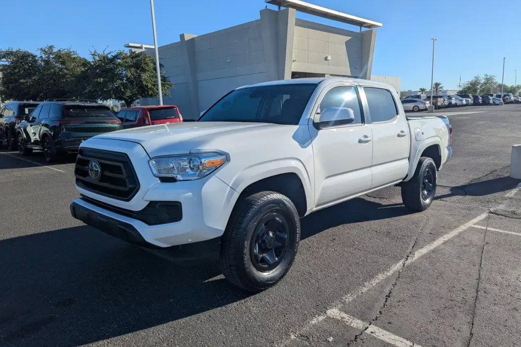 2021 Toyota Tacoma SR photo 1