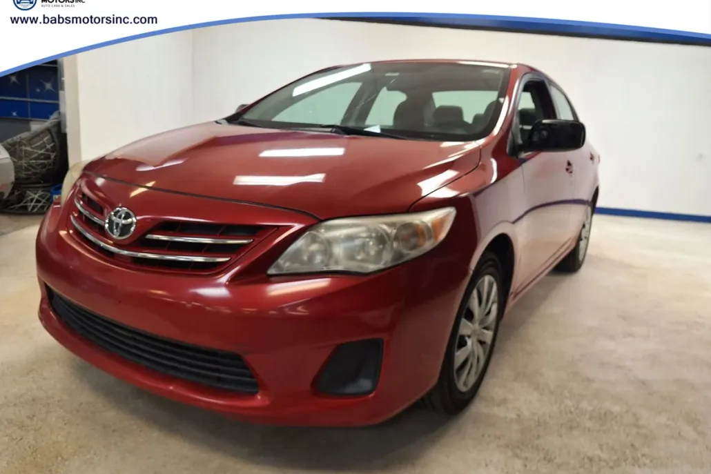 2013 Toyota Corolla L photo 1