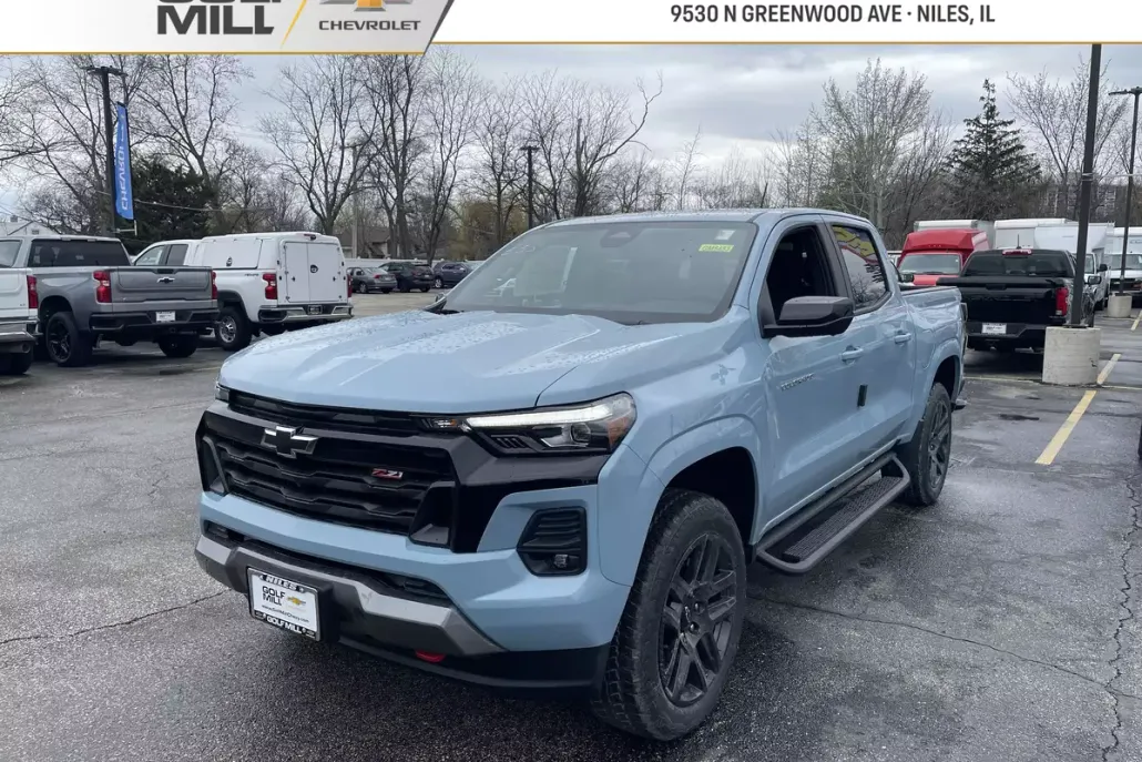 2025 Chevrolet Colorado Z71 photo 1