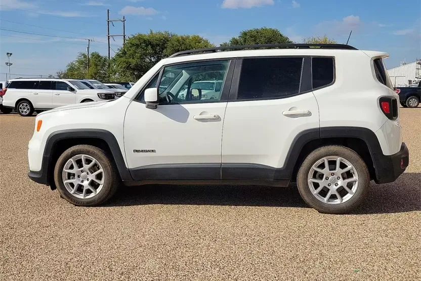 2021 Jeep Renegade Latitude photo 1