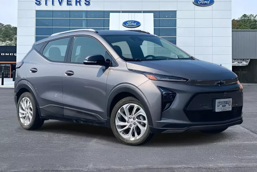 2023 Chevrolet Bolt EUV photo 1