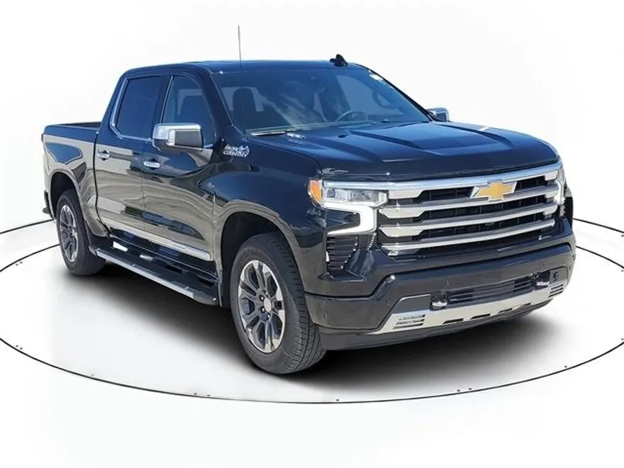 2025 Chevrolet Silverado 1500 High Country photo 1