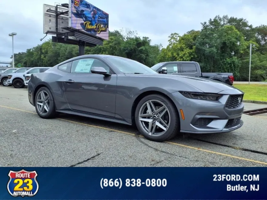 2025 Ford Mustang EcoBoost Premium photo 1