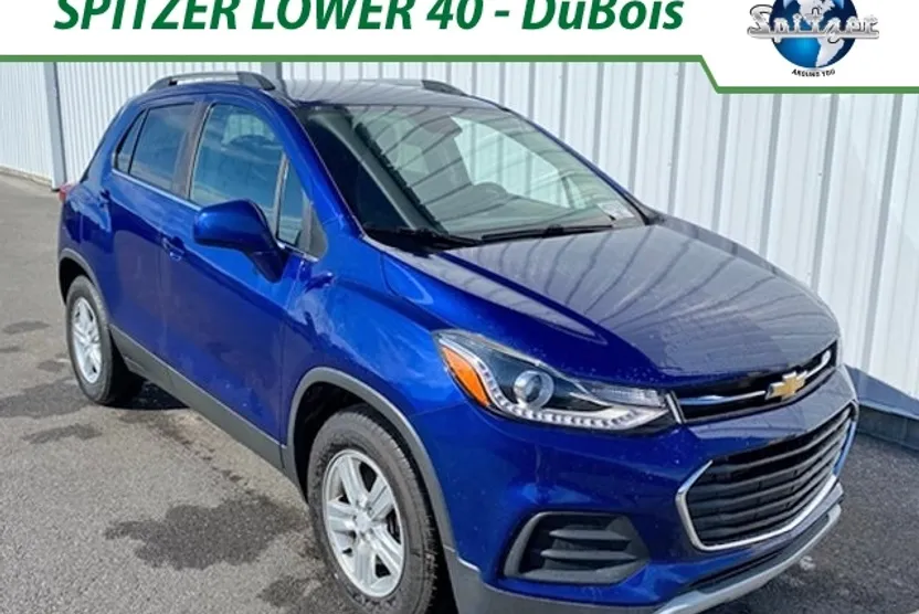 2017 Chevrolet Trax LT photo 1