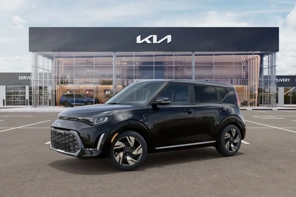 2025 Kia Soul GT-Line photo 1