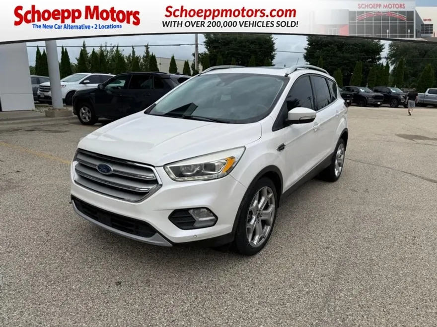 2019 Ford Escape Titanium photo 1