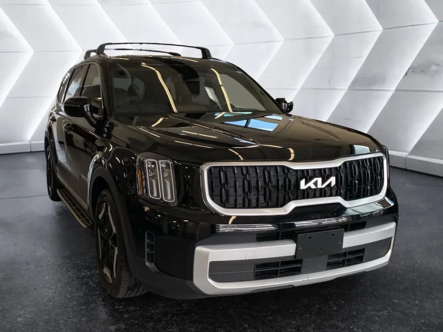 2024 Kia Telluride EX photo 1