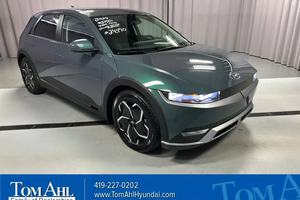 2024 Hyundai Ioniq 5 SEL photo 1