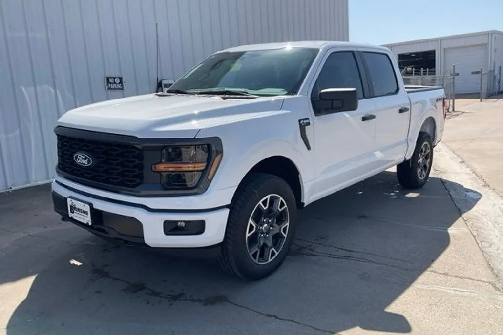 2025 Ford F-150 STX photo 1