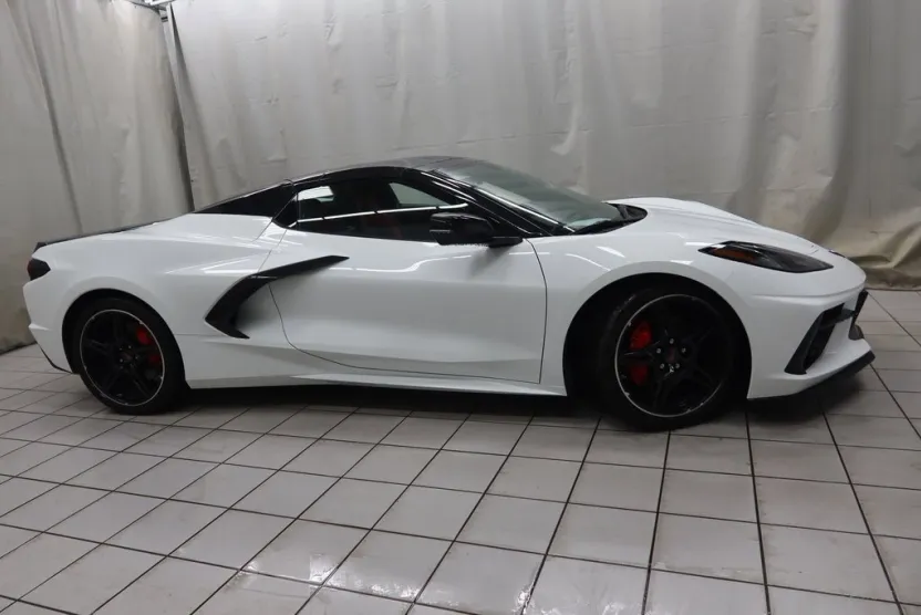 2024 Chevrolet Corvette Stingray 3LT photo 1