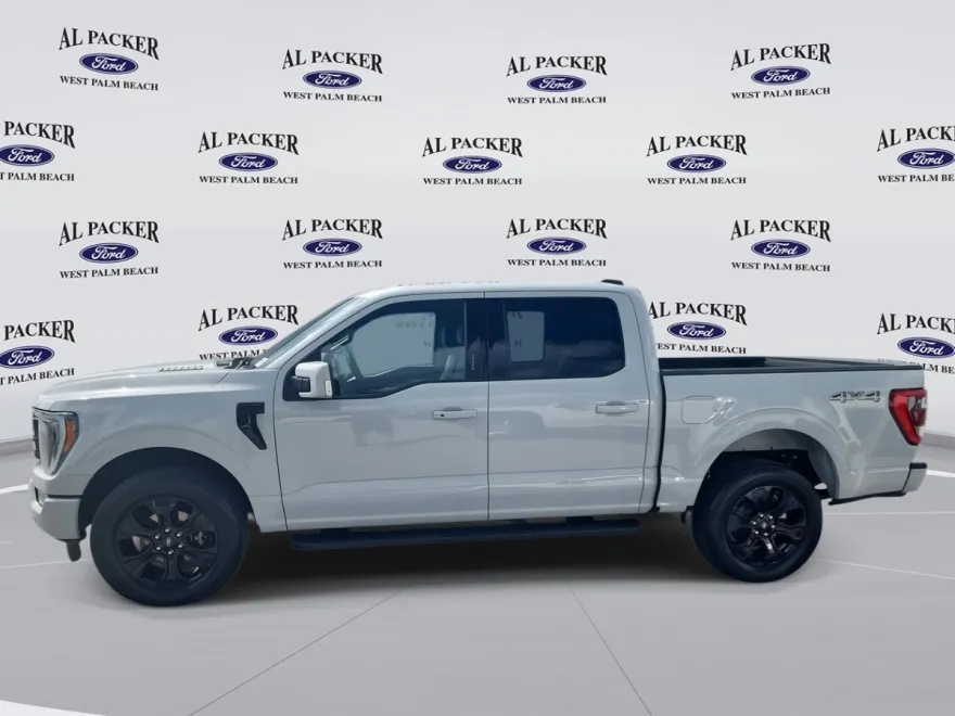 2023 Ford F-150 Lariat photo 1